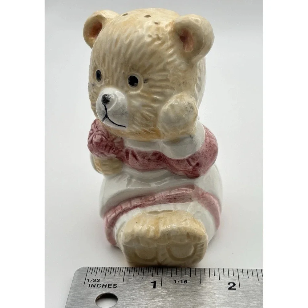 VTG Teddy Bear Salt Pepper Shakers Cute Bear Ceramic Kitsch Kitchen‎ Cottagecore